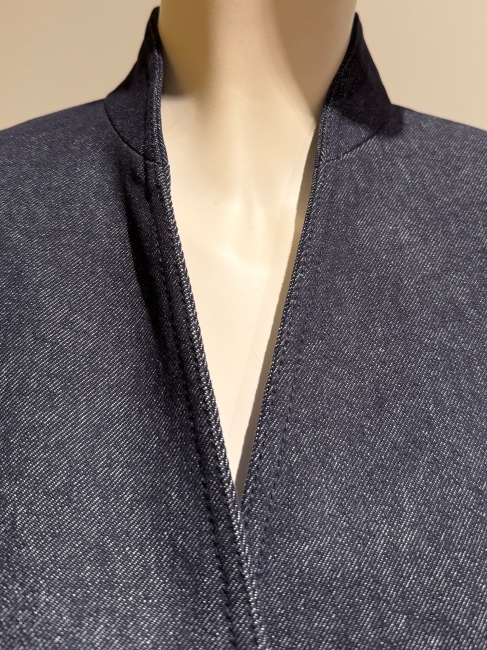 MaxMara Women's Dark Denim Blazer - Picture 7 of 15